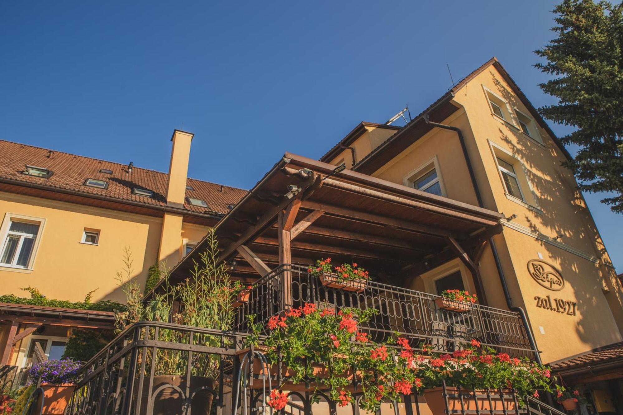 Hotel Lipa Bojnice Luaran gambar