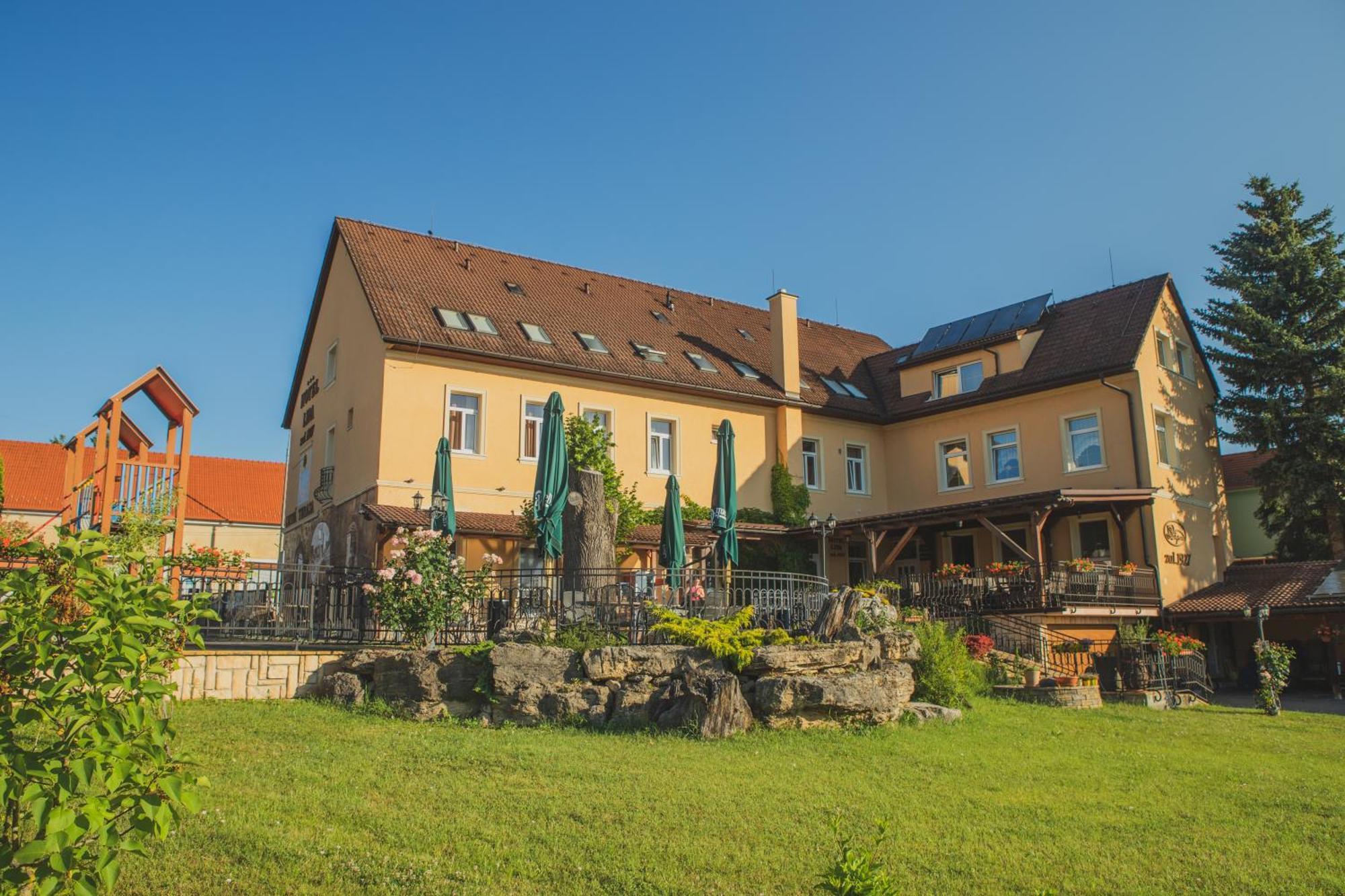 Hotel Lipa Bojnice Luaran gambar